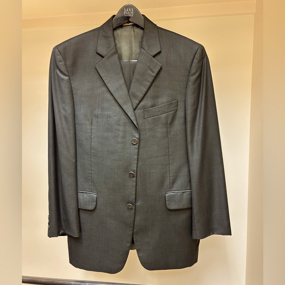 Dark green Jack Victor from Carriages Clothier woven in Italy suit.